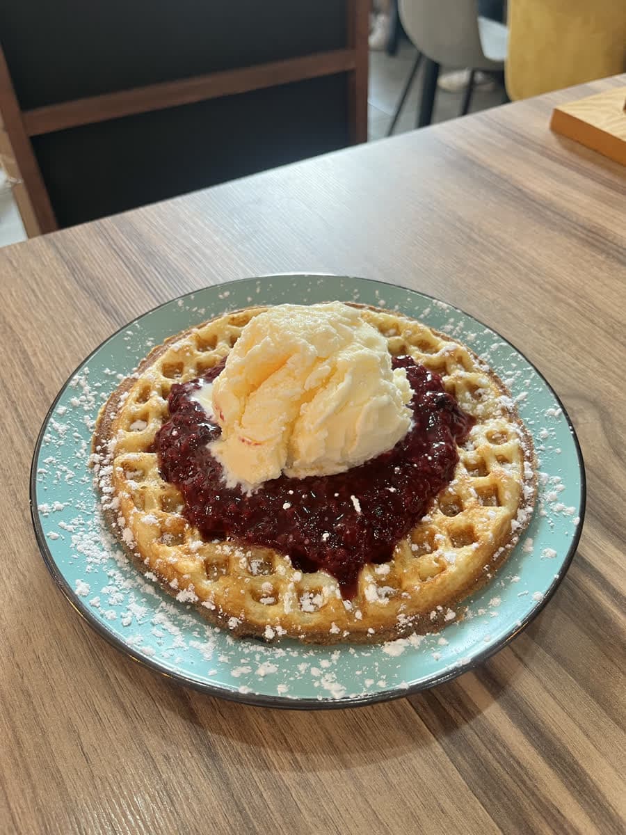 Waffles Los 77